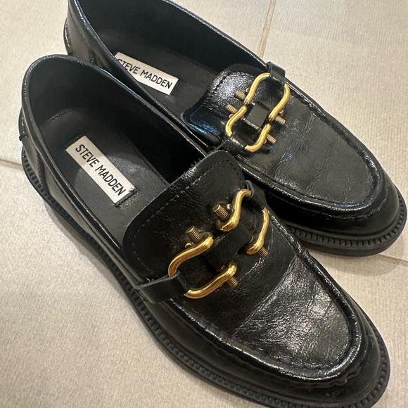 Steve Madden Shoes - Steve Madden Black Leather Slip-On Loafers with Gold Hardware